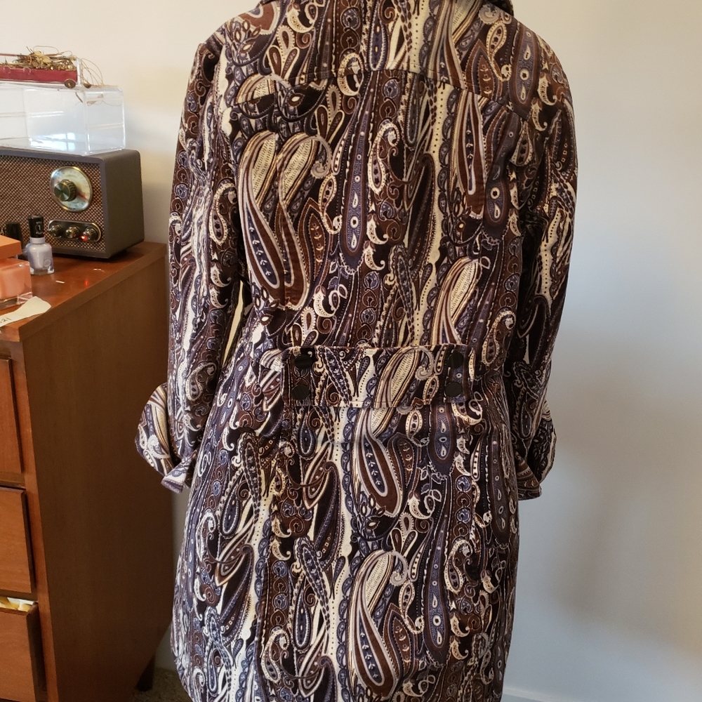 Blazer - Picture 2 of 5